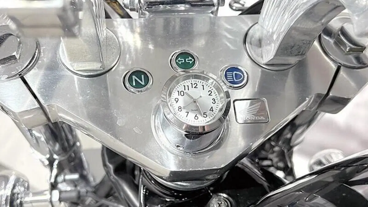 Honda VT 600 C Shadow (1989 - 02)  (3)