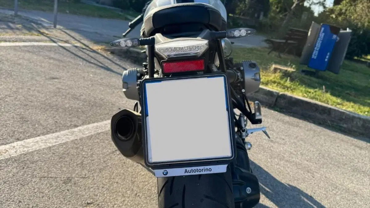 Bmw R nineT 1200 Racer (2017 - 20)  (5)
