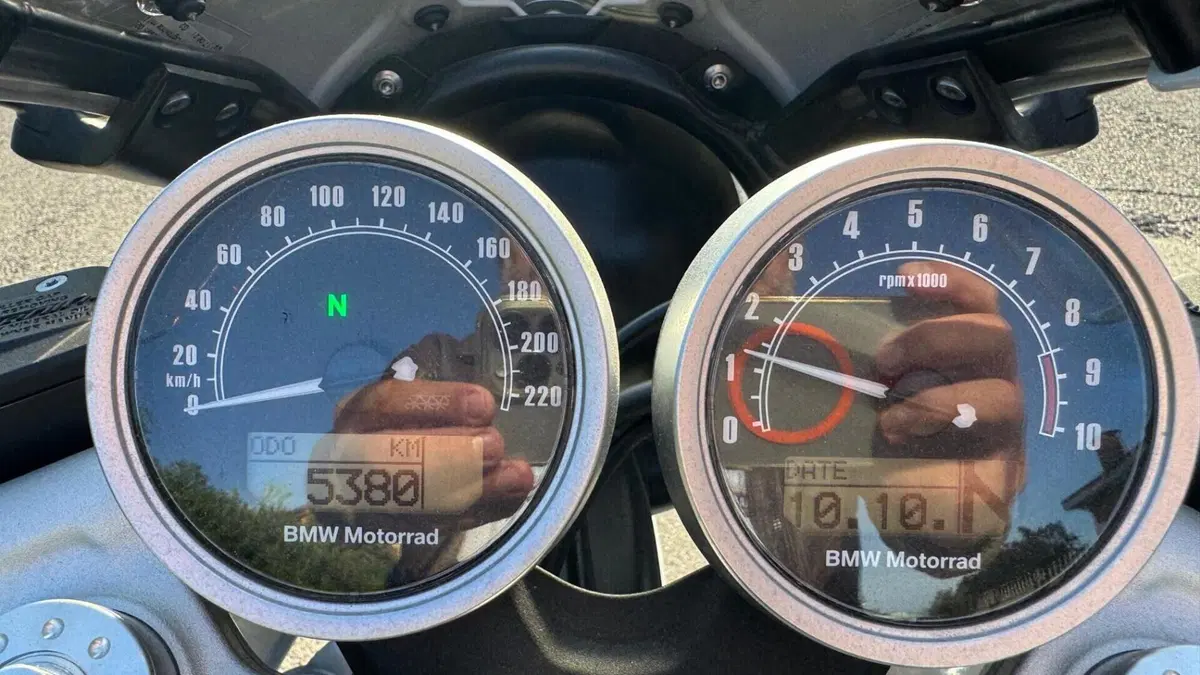Bmw R nineT 1200 Racer (2017 - 20)  (6)