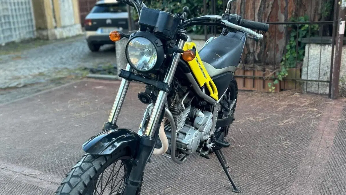 Yamaha Tricker (2006 - 13)  (2)