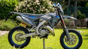 Tm Moto SMR 125 ES Fi 2T (2025) 