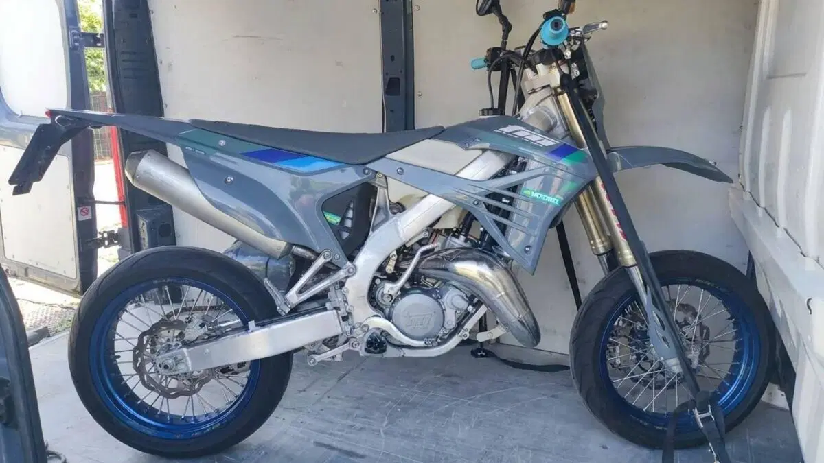 Tm Moto SMR 125 ES Fi 2T (2025)  (4)
