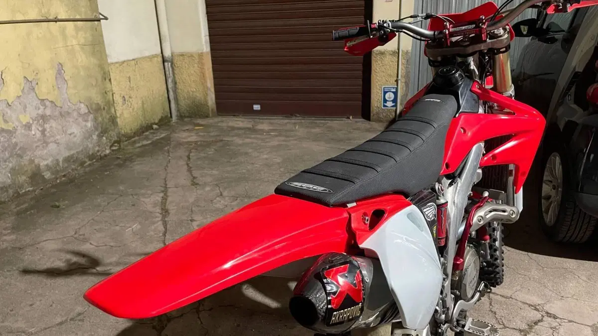 HM CRE F 450 R (2007 - 08)  (9)