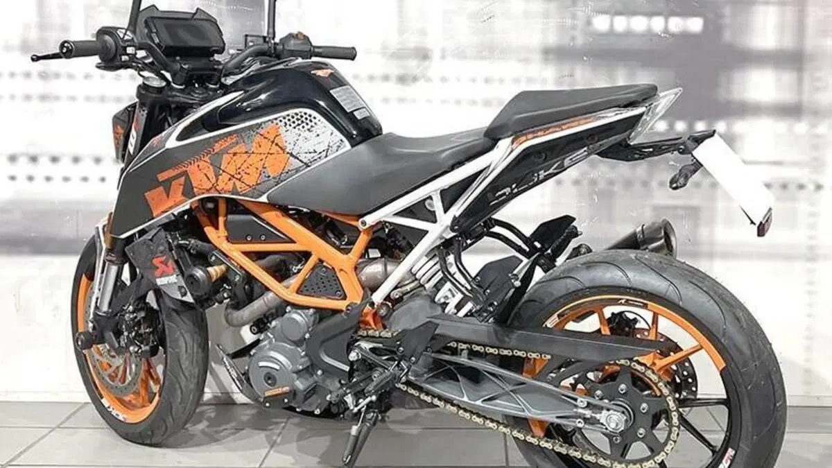 KTM 390 Duke (2021 - 23)  (2)