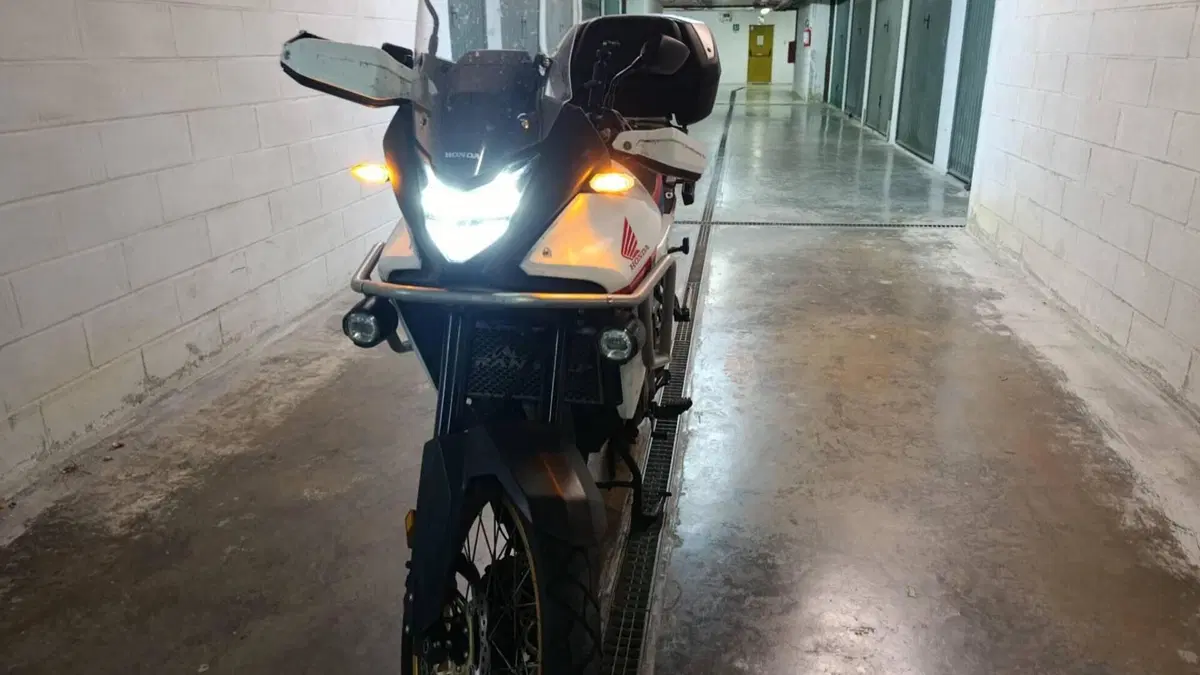 Honda Transalp XL750 Travel Edition (2023 - 24) 