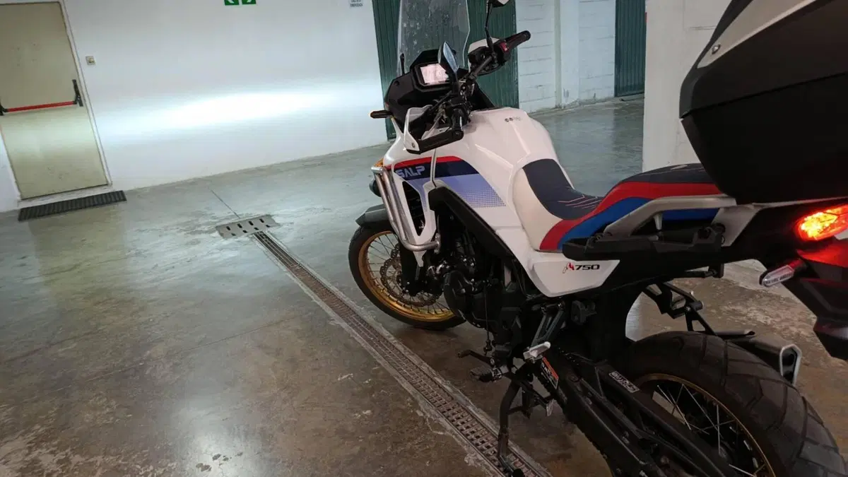 Honda Transalp XL750 Travel Edition (2023 - 24)  (3)