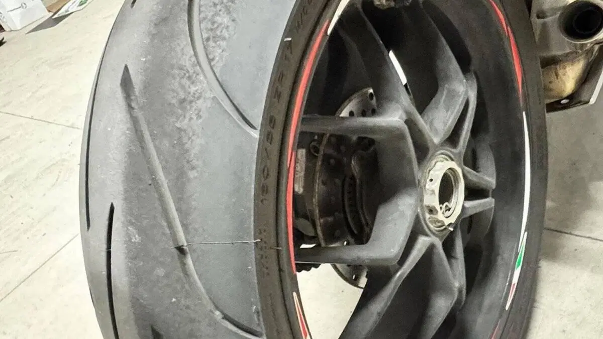 MV Agusta F3 800 EAS (2013 - 15)  (13)