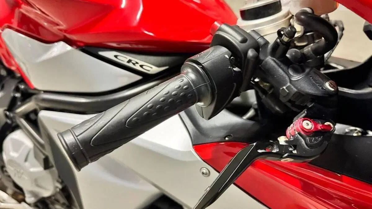 MV Agusta F3 800 EAS (2013 - 15)  (20)