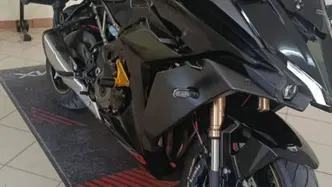 Suzuki GSX-S1000GT (2022 - 24) usata