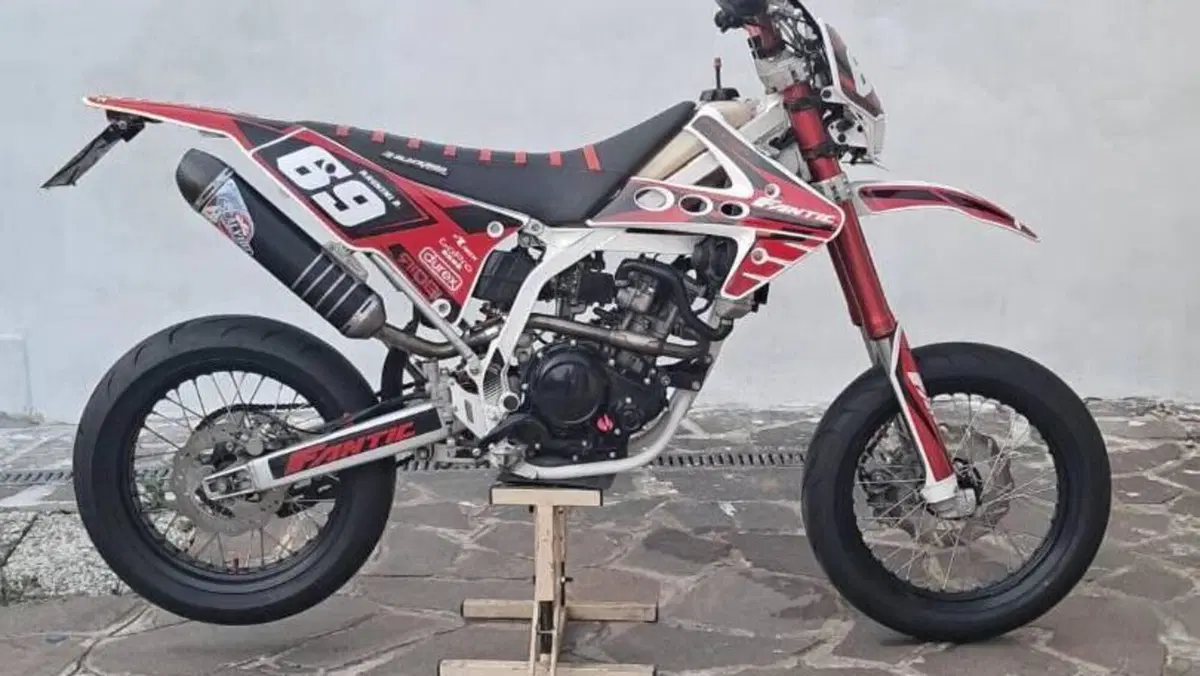 Fantic Motor Motard 125 M Performance 4t (2017) 