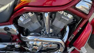 Harley-Davidson 1250 Street Rod (2005 - 06) - VRSCR  (2)