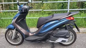 Piaggio Medley 125 ABS (2021 - 24)  (2)