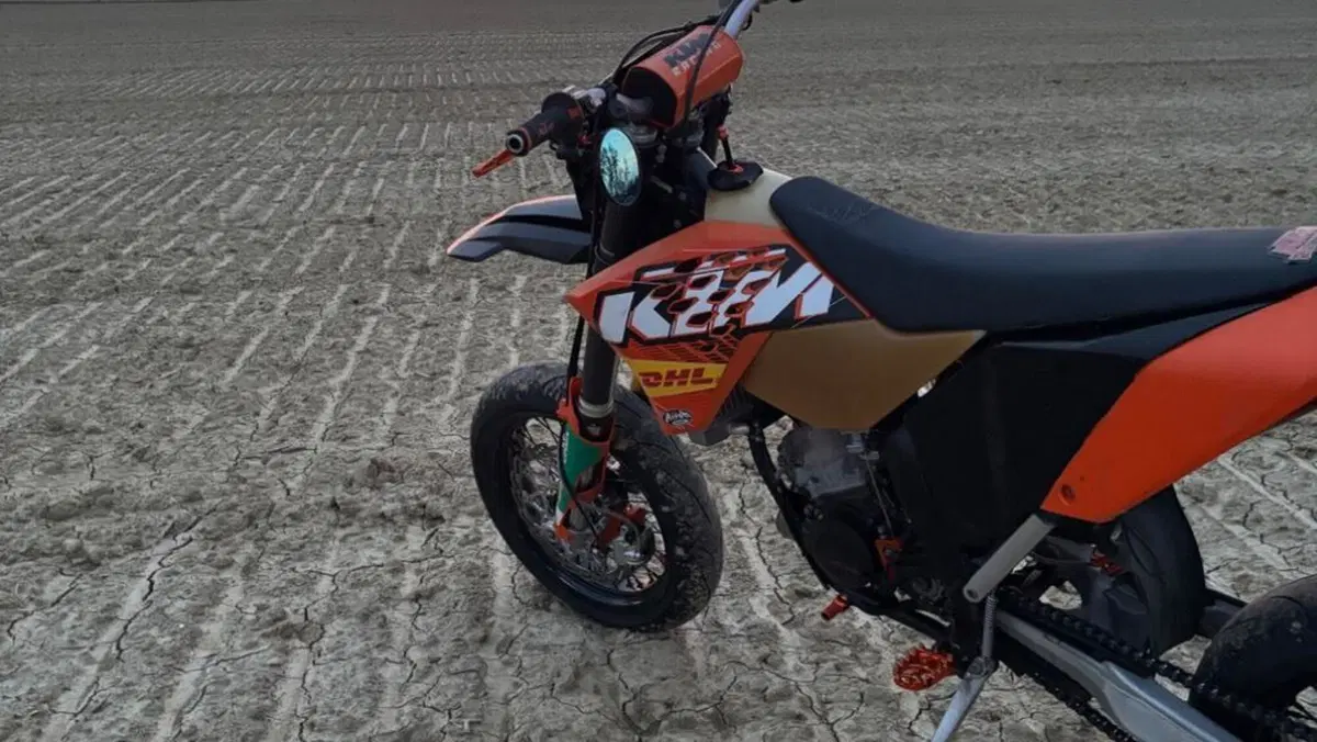 KTM 125 EXC (2008)  (2)