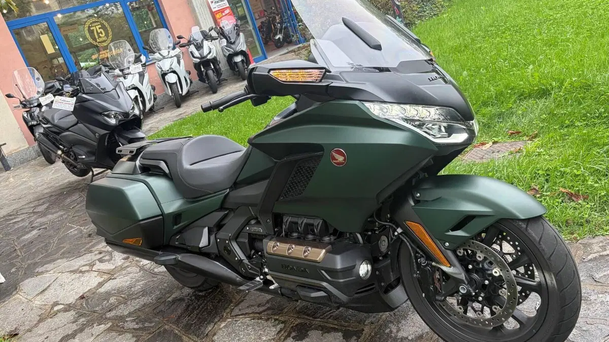 Honda GL 1800 Gold Wing DCT (2021 - 24)  (4)