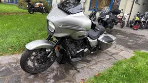 Harley-Davidson CVO Street Glide (2023)  (2)