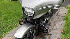 Harley-Davidson CVO Street Glide (2023)  (3)