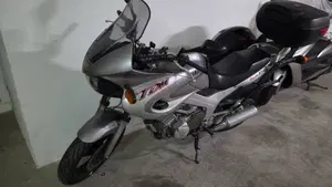 Yamaha TDM 850 (1996 - 01)  (3)