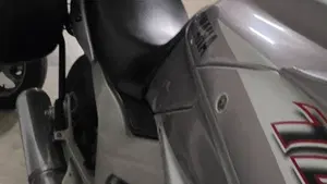 Yamaha TDM 850 (1996 - 01)  (6)