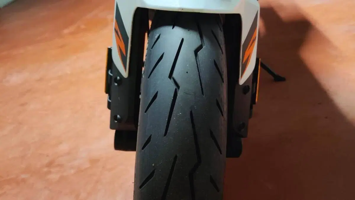 KTM 890 Duke R (2021 - 23) 