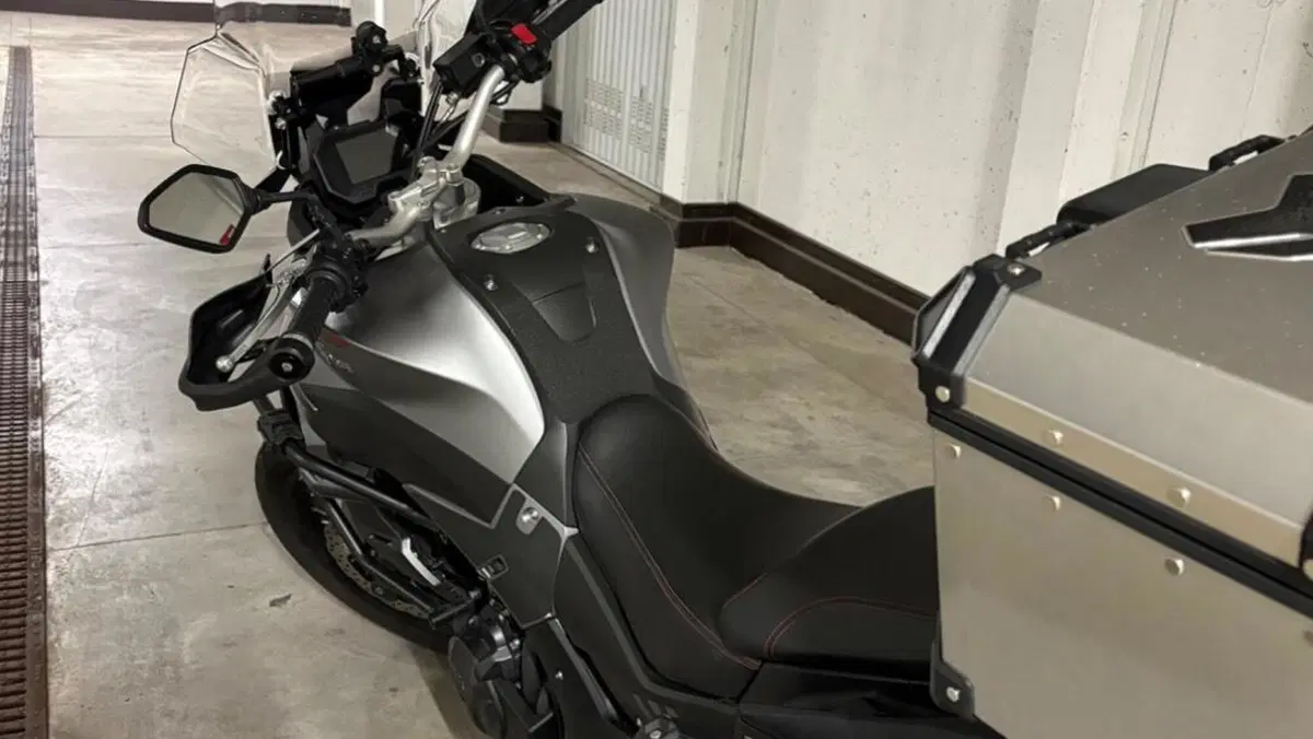 Voge Valico 500DSX (2021 - 24)  (2)