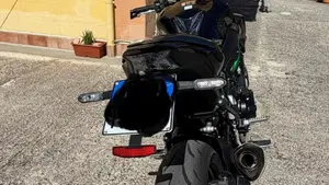 Kawasaki Z 900 SE Performance (2023 - 24)  (4)