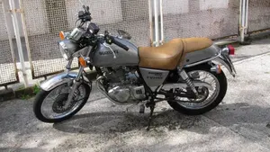 Suzuki TU 250 X (1997 - 03)  (4)
