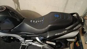 Suzuki GSR 600 (2006 - 11)  (5)