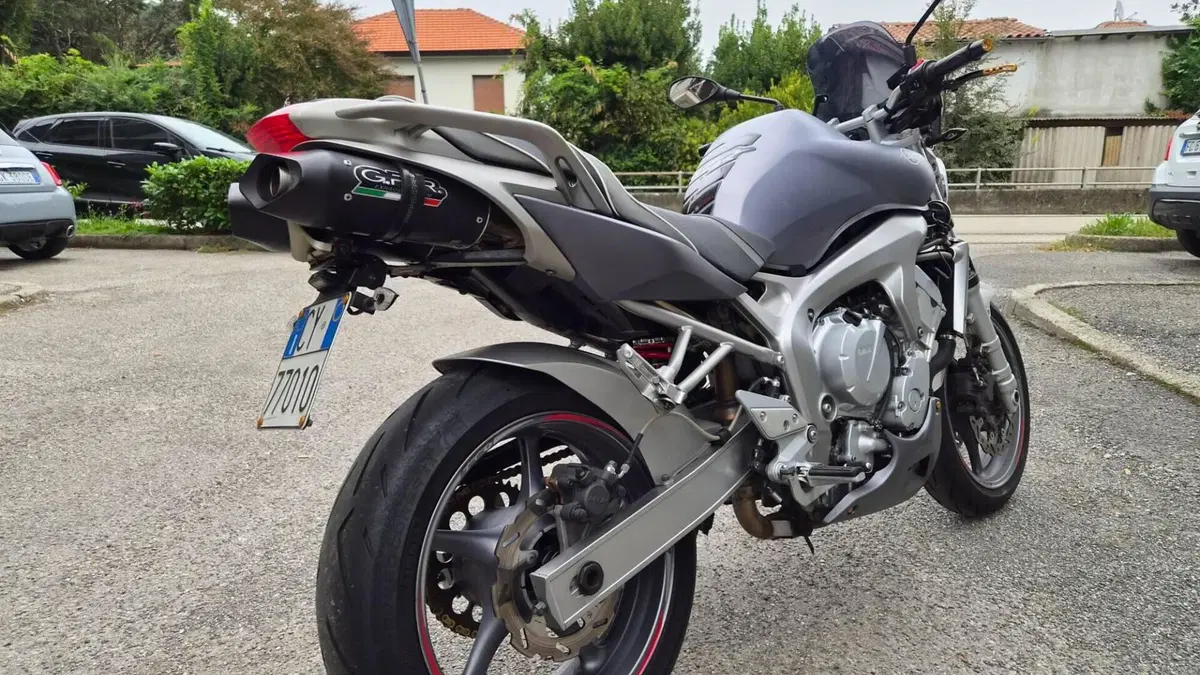 Yamaha FZ6 (2004 - 07)  (3)