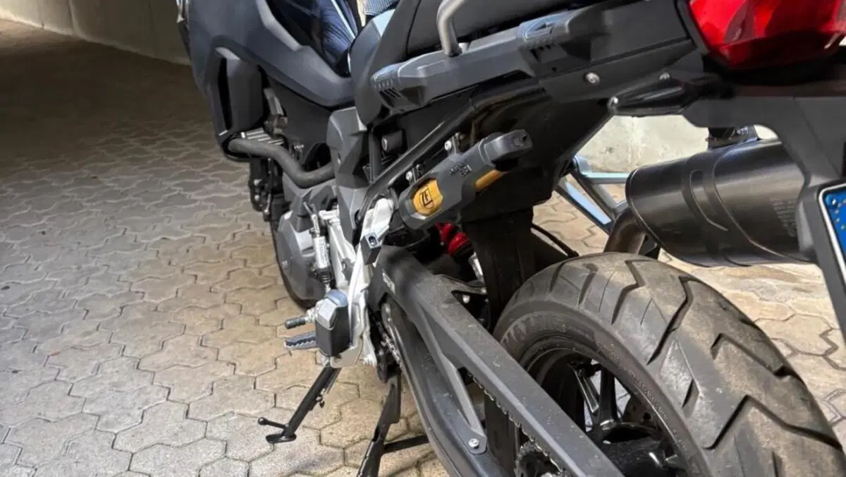 Bmw F 800 GS (2024 - 26)  (2)