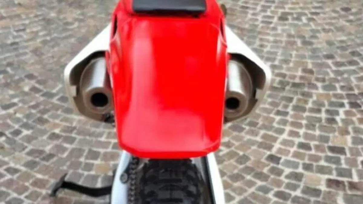 Honda CRF 250R (2007)  (4)