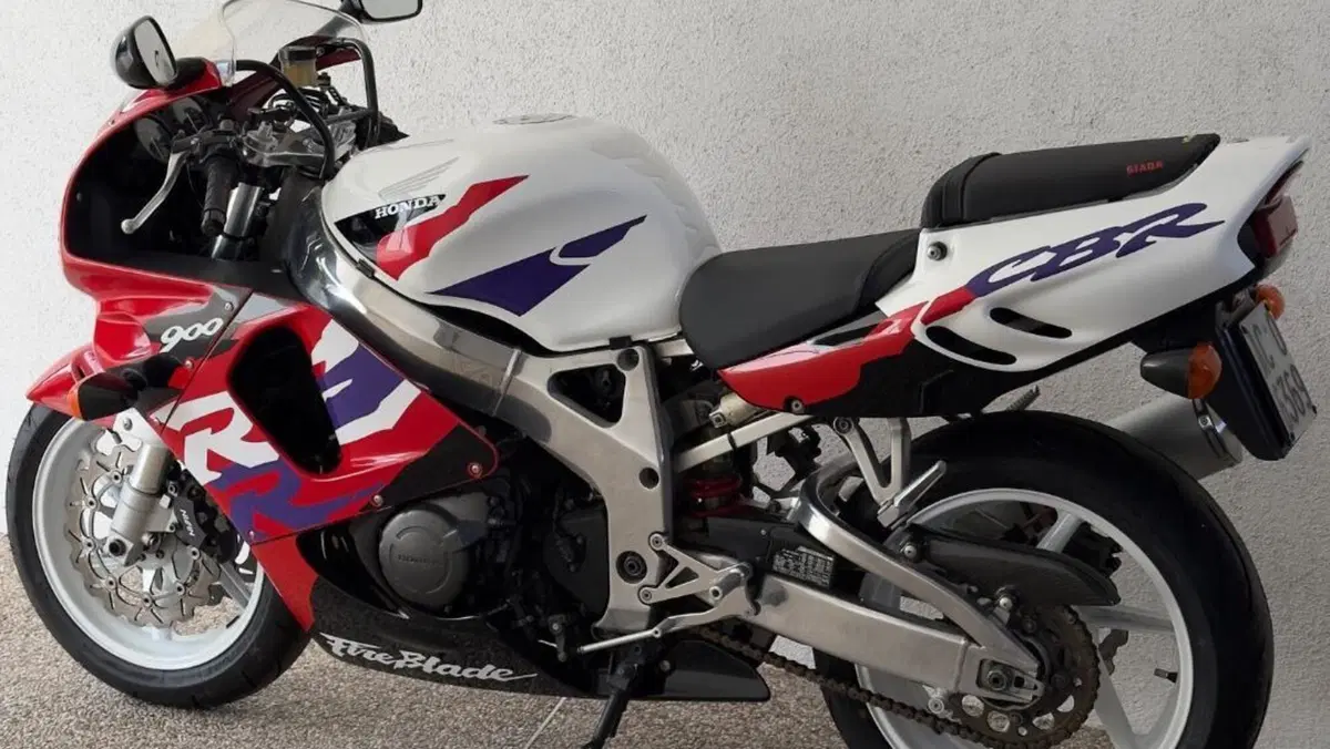 Honda   (4)