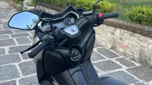 Yamaha X-Max 400 ABS (2017 - 20)  (6)