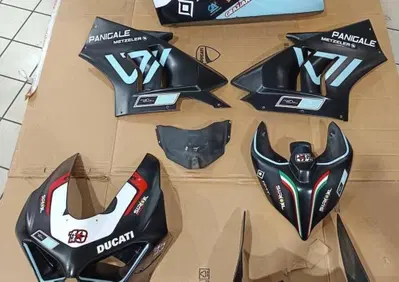 Carene Panigale V4 - disponibili anche scarico SC Extreme Components - Annuncio 10132323