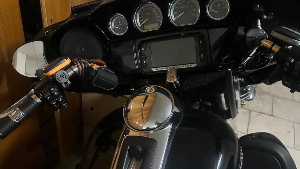 Harley-Davidson 107 Electra Glide Ultra Limited (2017 - 18) - FLHTK  (6)