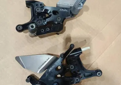Pedane regolabili Panigale V4 - disponibili anche Valter Moto Components - Annuncio 10132328