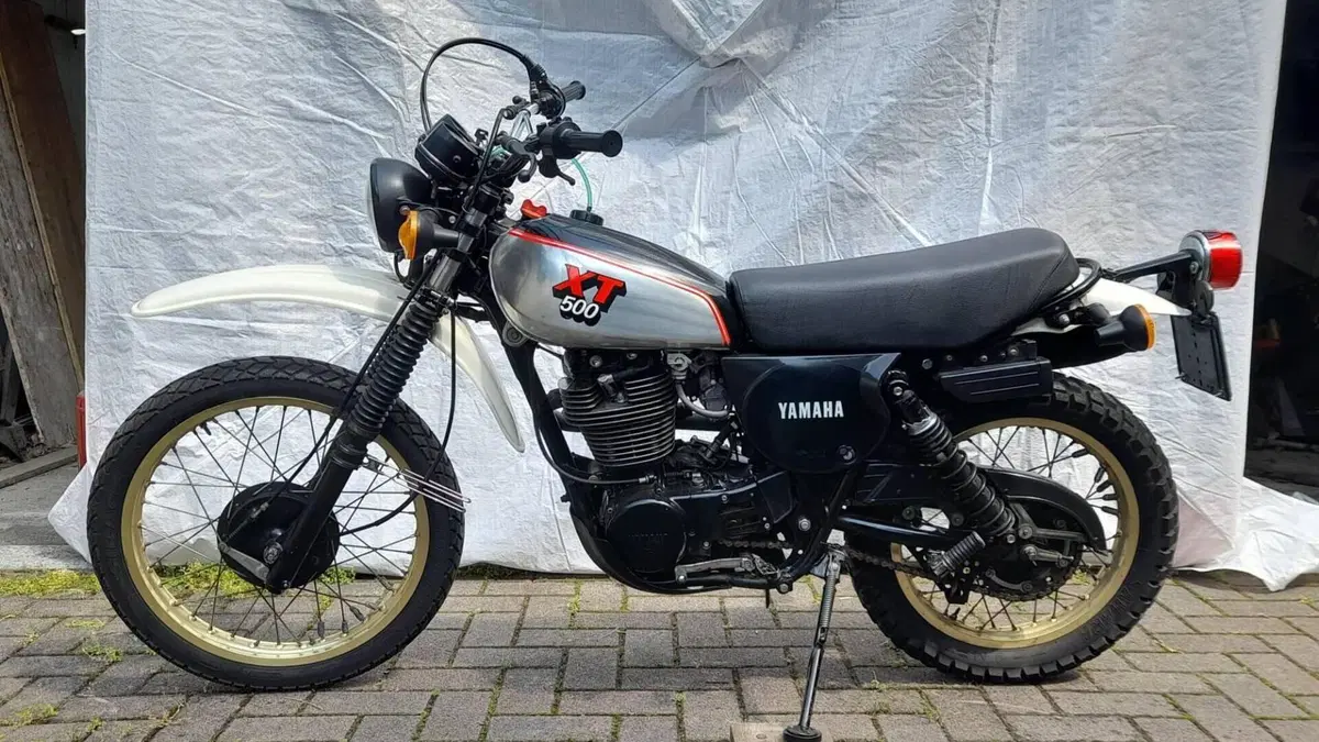 Yamaha   (2)