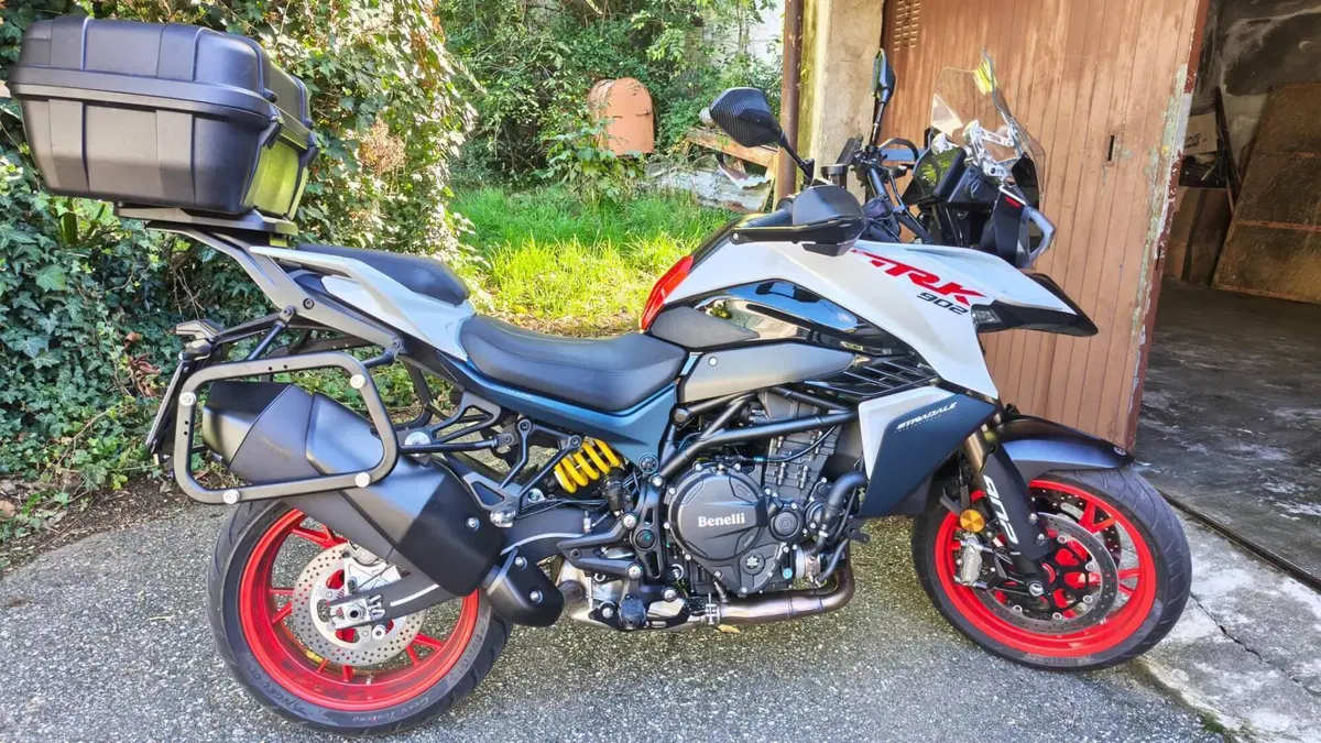 Benelli TRK 902 Stradale (2026)  (2)