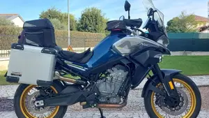 CFMOTO 800MT Touring (2022 - 26)  (5)