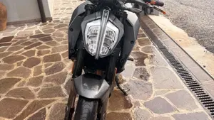 KTM 125 Duke (2021 - 23)  (4)