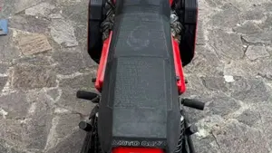 Moto Guzzi   (10)