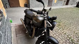 Triumph Speed Twin 900 (2023 - 24)  (3)