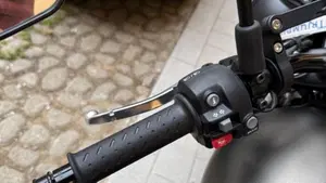 Triumph Speed Twin 900 (2023 - 24)  (13)