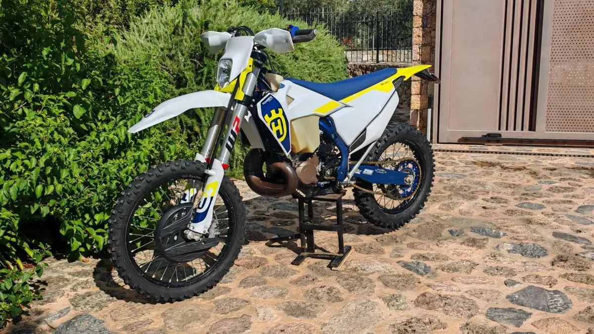 Husqvarna TE 300i (2023)  (5)