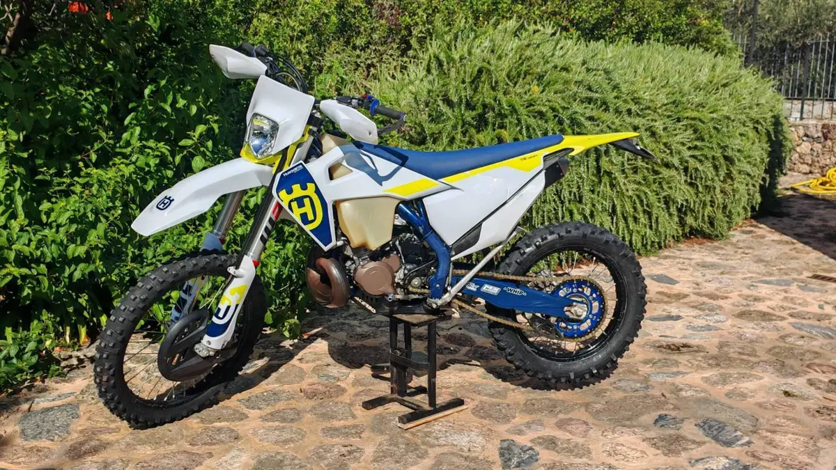 Husqvarna TE 300i (2023)  (6)