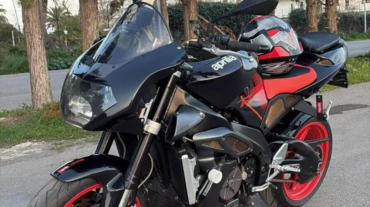 Aprilia Tuono 1000 R (2004 - 05) 
