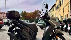 Honda SH 125i Sport (2024 - 25)  (2)