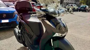 Honda SH 125i Sport (2024 - 25) 