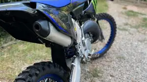 Yamaha YZ 125 (2023)  (7)