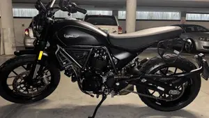 Ducati Scrambler 800 Icon Dark (2025 - 26) 