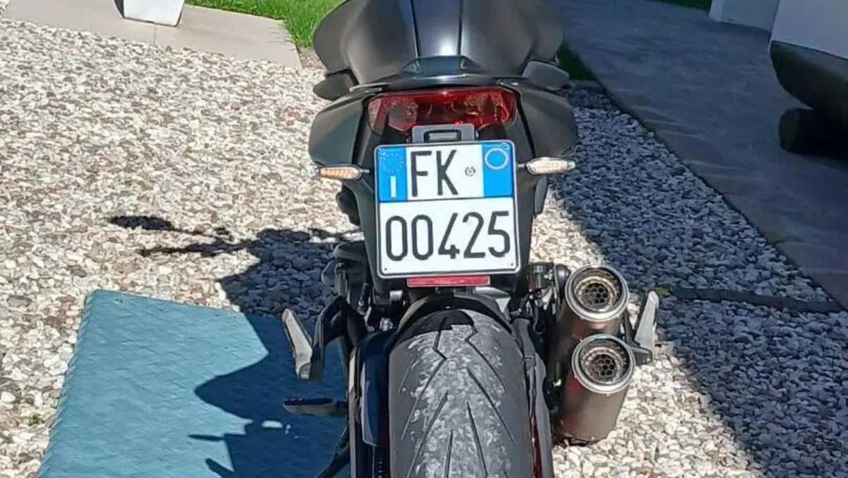 Ducati Monster 937 (2021 - 25)  (2)